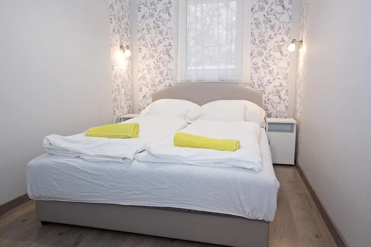 Zoli Apartmanok-Timi Kölcsey 34-36 Hajdúszoboszló Apartman